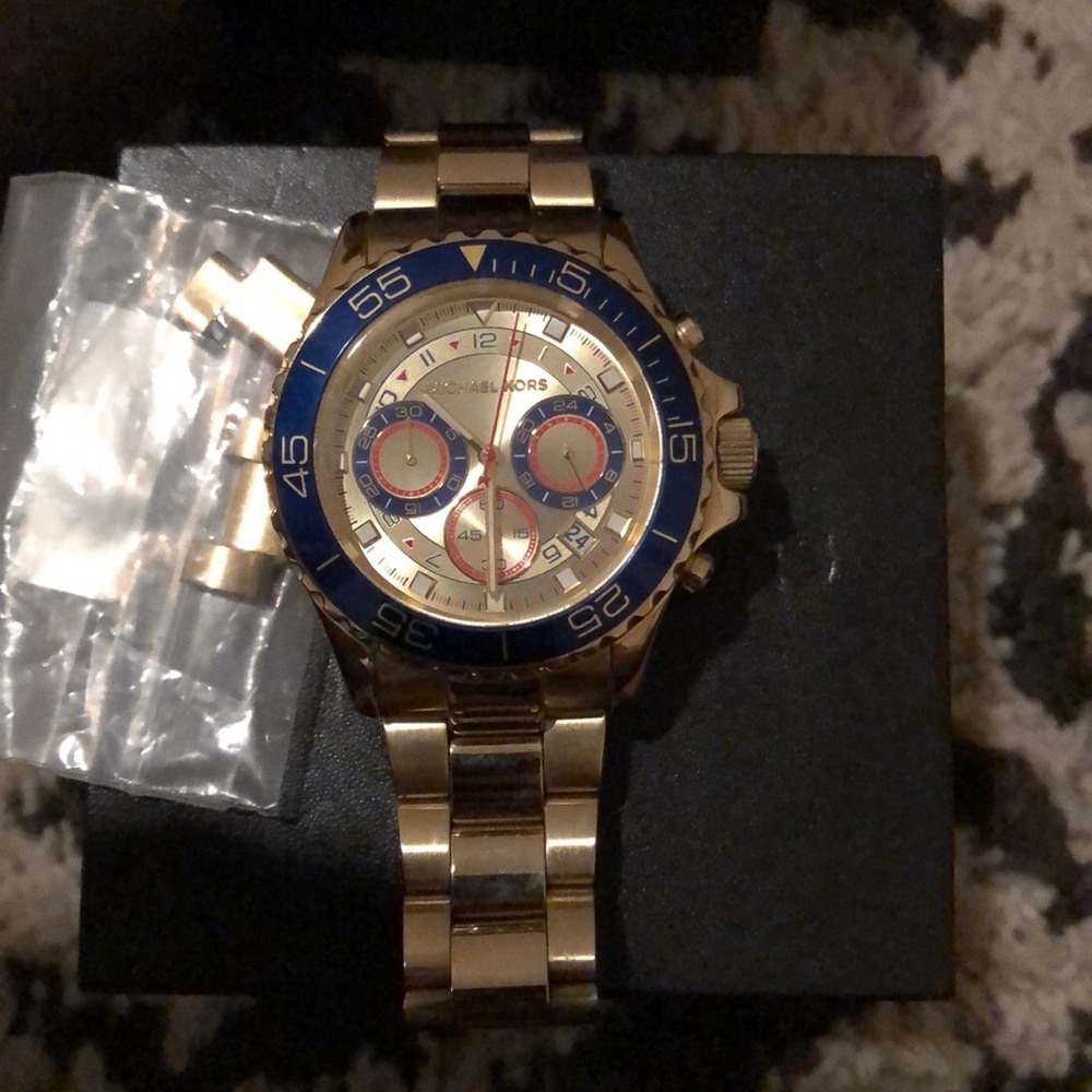 Michael Kors-MK 5792 gold and navy watch